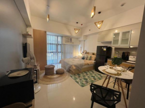 Cozy Studio Viceroy Residences McKinley Hill Bgc